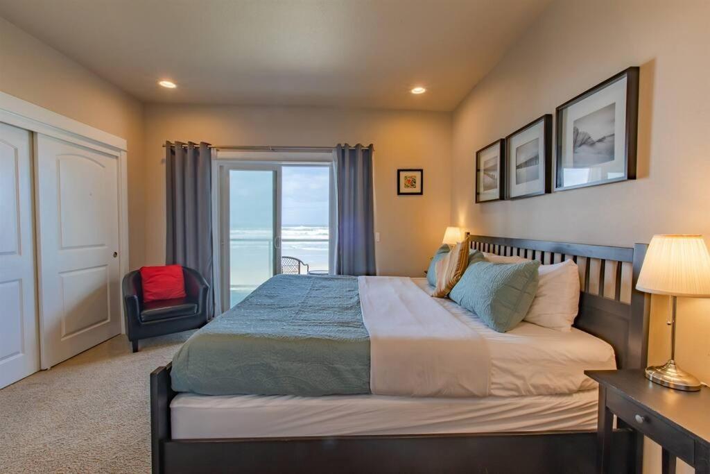 Rockaway Beach Vibes,Waterfront Oceanfront Rockaway Beach House Near Downtown,Wifi, Washer Dryer Экстерьер фото
